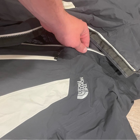 North face summit series down jacket - Picture 2 of 4